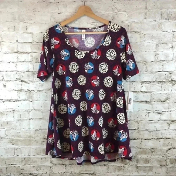 NWT LuLaRoe Perfect T Shirt Disney Cruella Sz XS - Picture 1 of 8